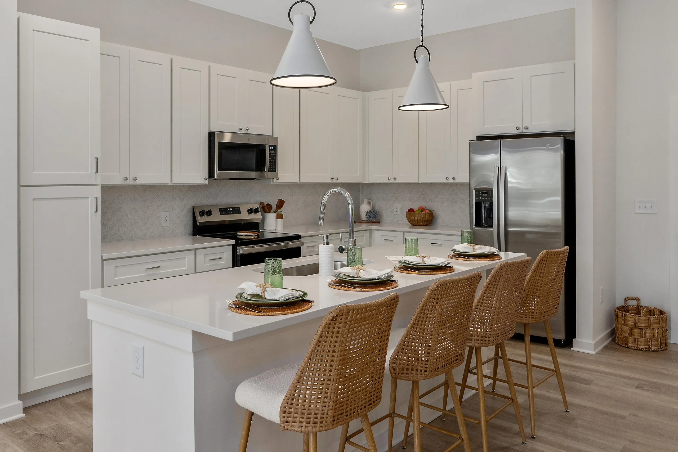 Cavala_Model-Solana_Kitchen1_November2025_Web